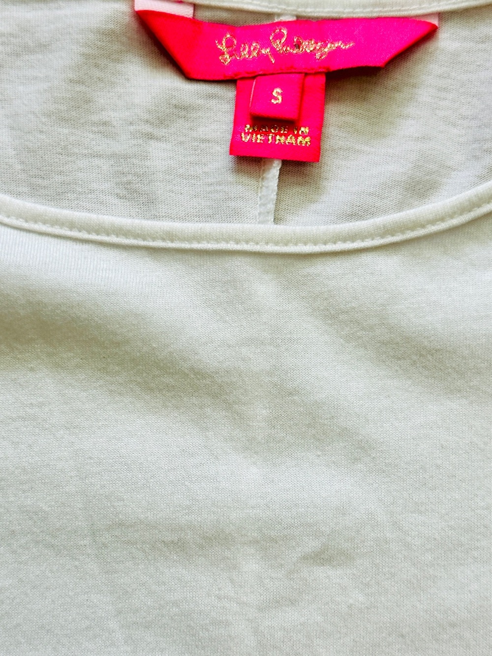 Lilly Pulitzer Small Carlene White lightweight LS scoop neck dress,  PTP 19.5” - Picture 3 of 5